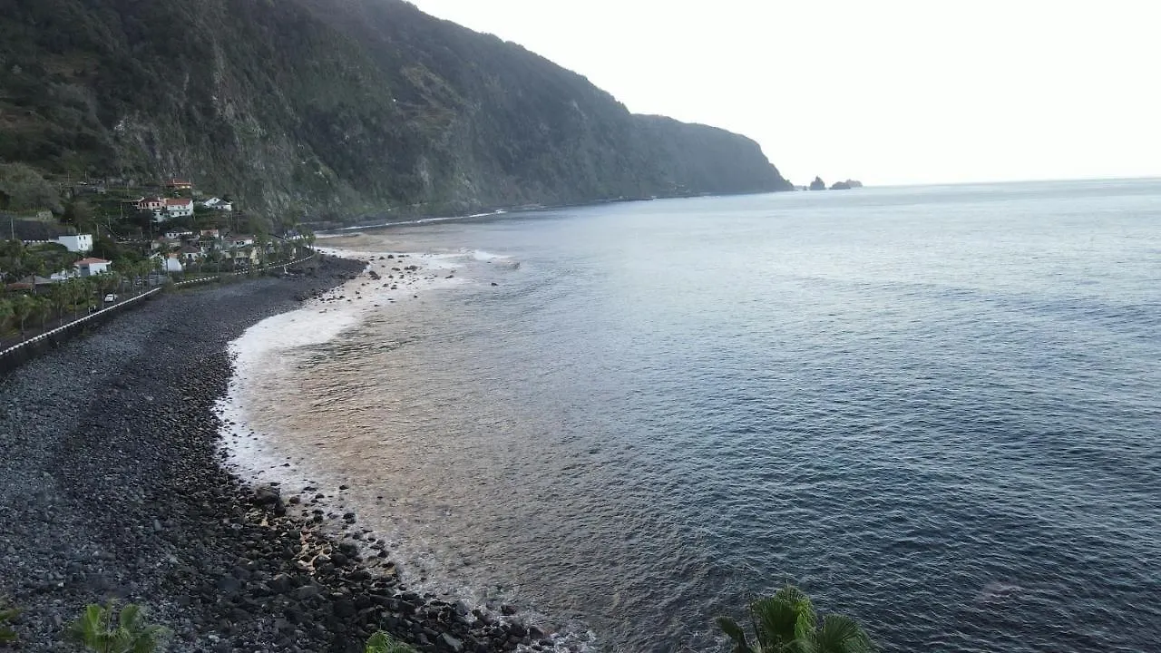 Sea And Sun 4 You - Porto Moniz 0*,